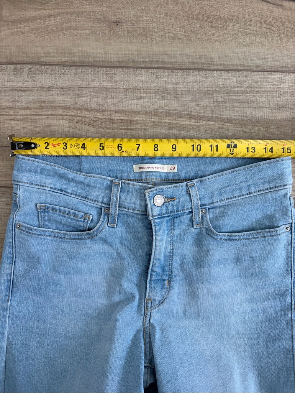 Levi’s 318 Shaping Stellar Stretch Wide Leg Jeans Light Blue Tall Glass 29 - Picture 5 of 8